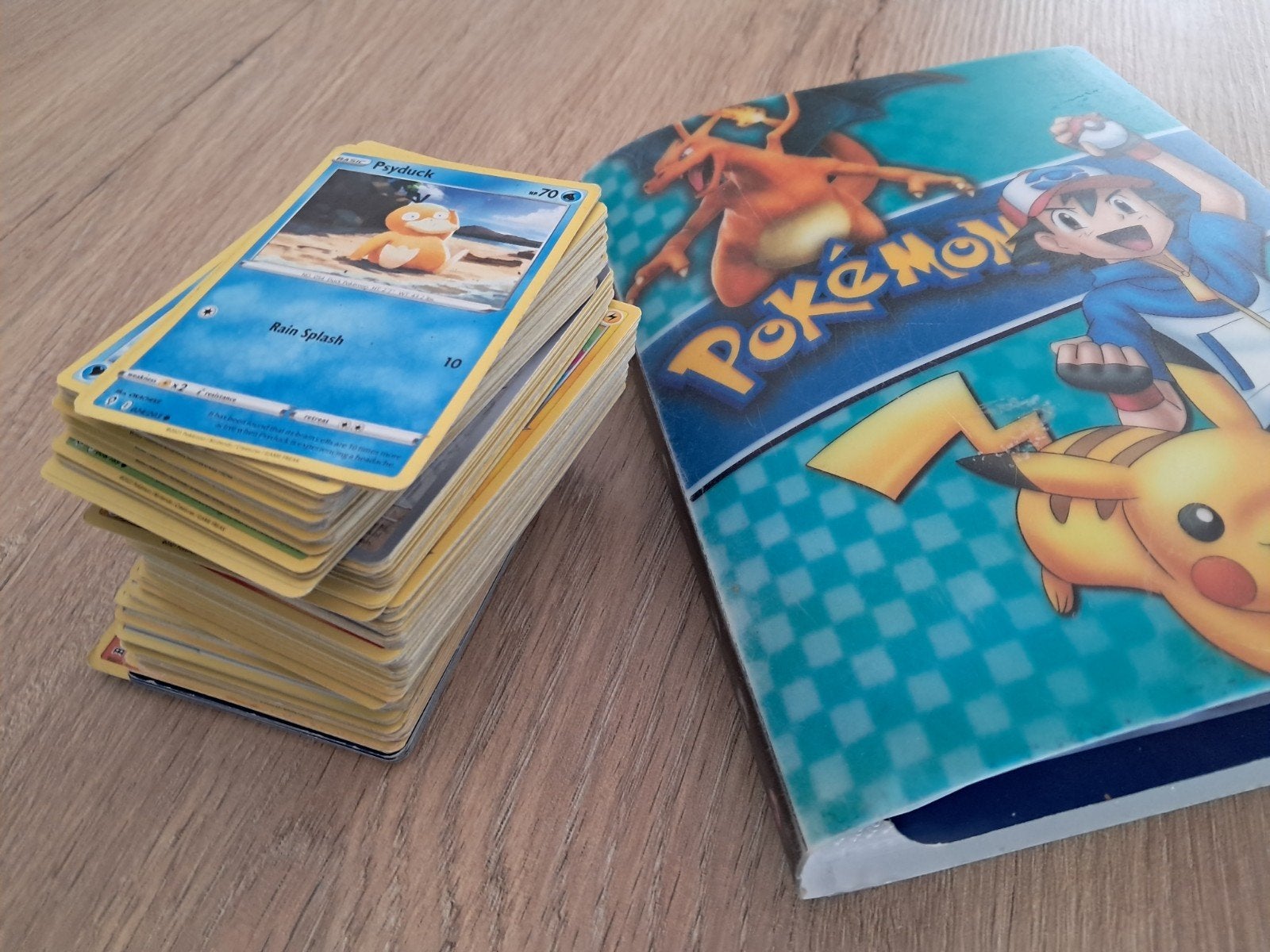 Grote collectie Pokémon kaarten met map, Ophalen of Verzenden, Meerdere kaarten