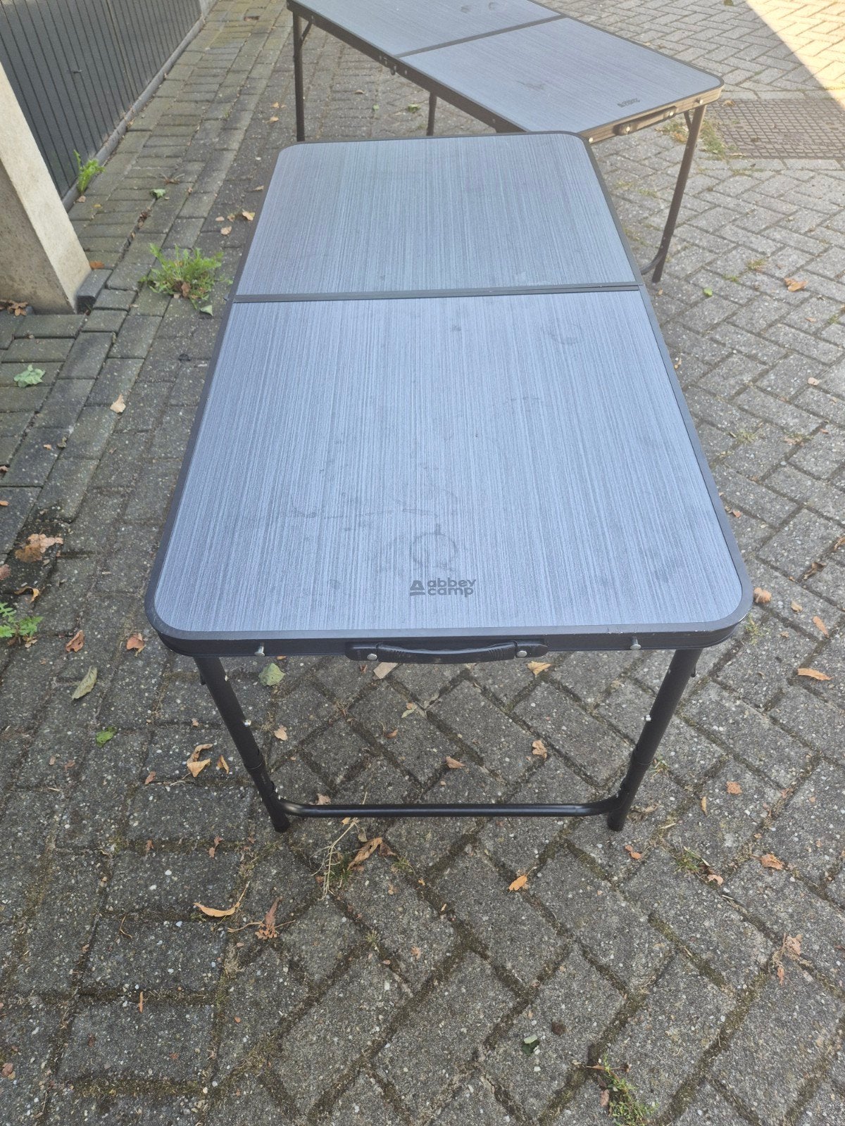Mooie opklapbare campingtafel - Ideaal voor onderweg!, Ophalen, Gebruikt, Campingtafel