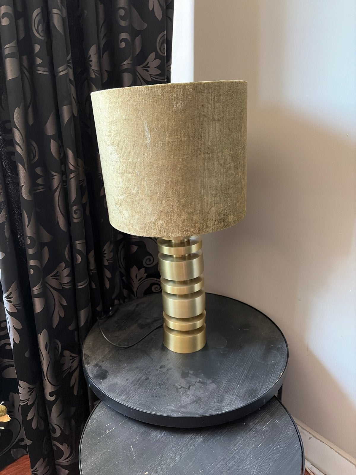 Gouden Tafellamp met Stoffen Kap, Huis en Inrichting, Lampen | Tafellampen, Gebruikt, Goud, Ophalen of Verzenden, Met kap