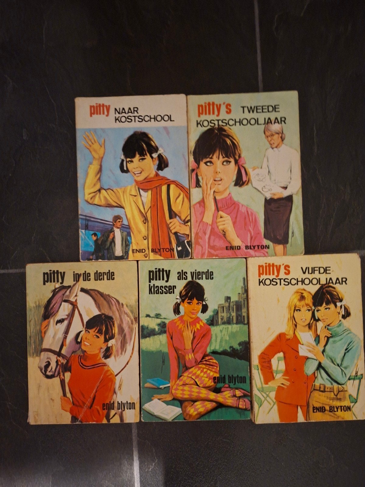 Pitty serie - Enid Blyton - 5 boeken, Boeken, Ophalen of Verzenden, Gelezen, Enid Blyton, Fictie algemeen