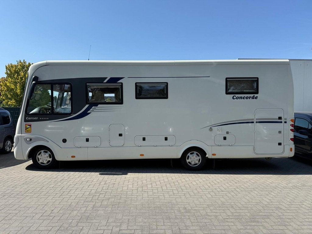 Concorde Carver iveco - 821 - Queensbed - 2 x Airco - Luchtv, Caravans en Kamperen, Campers, Concorde, Ringverwarming, All Selection Cars