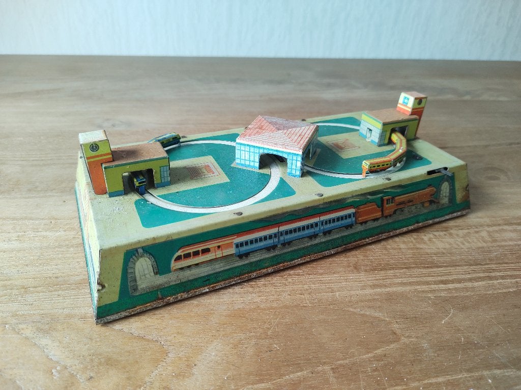 Oud blikken opwind speelgoed treinbaan station treinstation, Ophalen of Verzenden