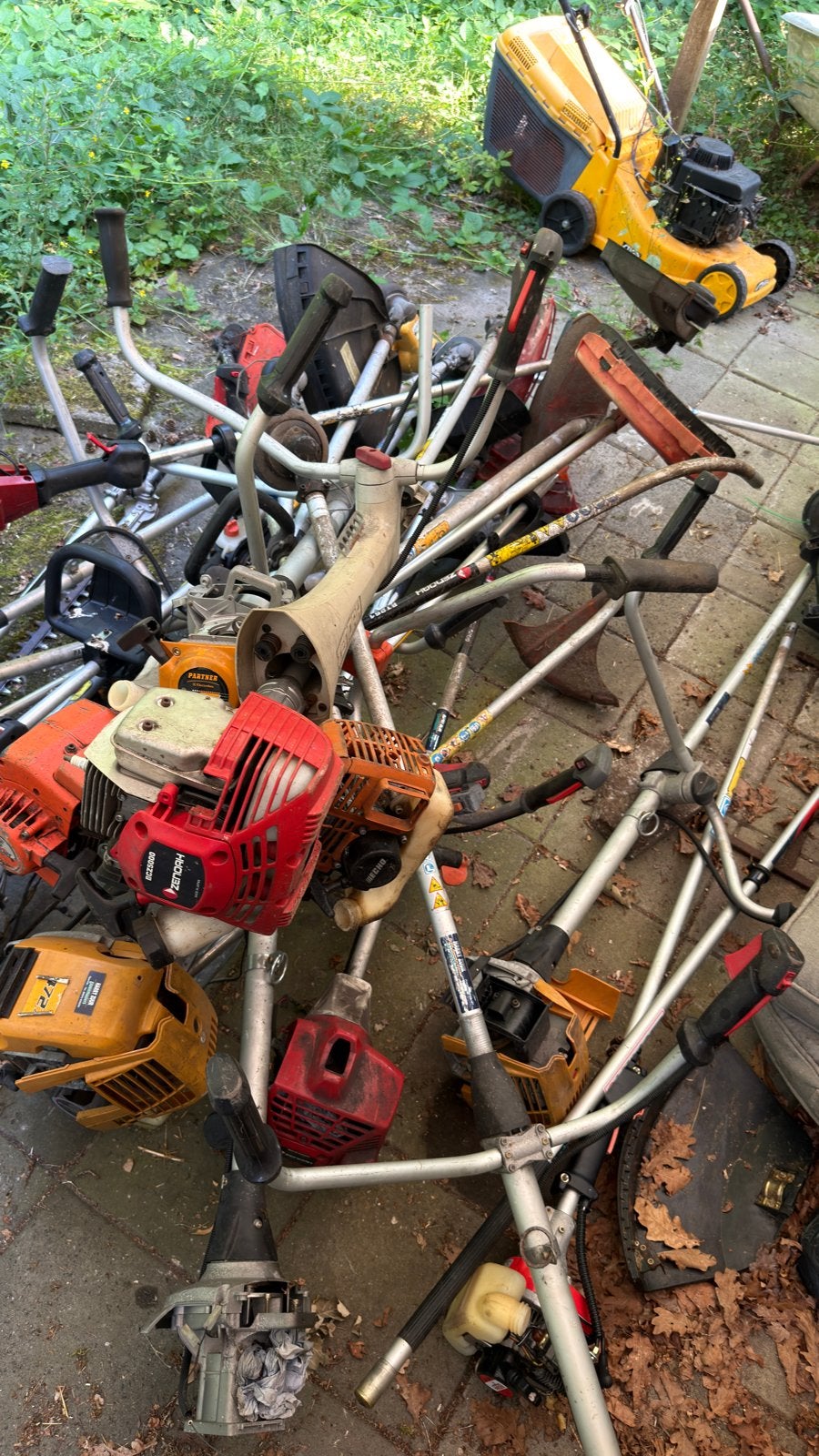 Partij bosmaaiers voor onderdelen - MOET NU WEG, Tuin en Terras, Ophalen, Gebruikt, Minder dan 10 cm, Benzine