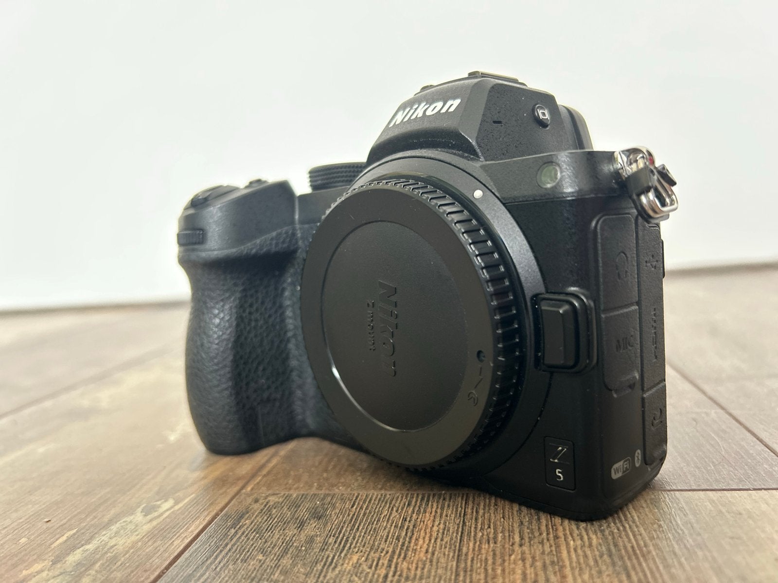 Nikon Z5 Systeemcamera Body - Zo goed als nieuw, Beeldstabilisatie, Ophalen of Verzenden, Zo goed als nieuw, Accu