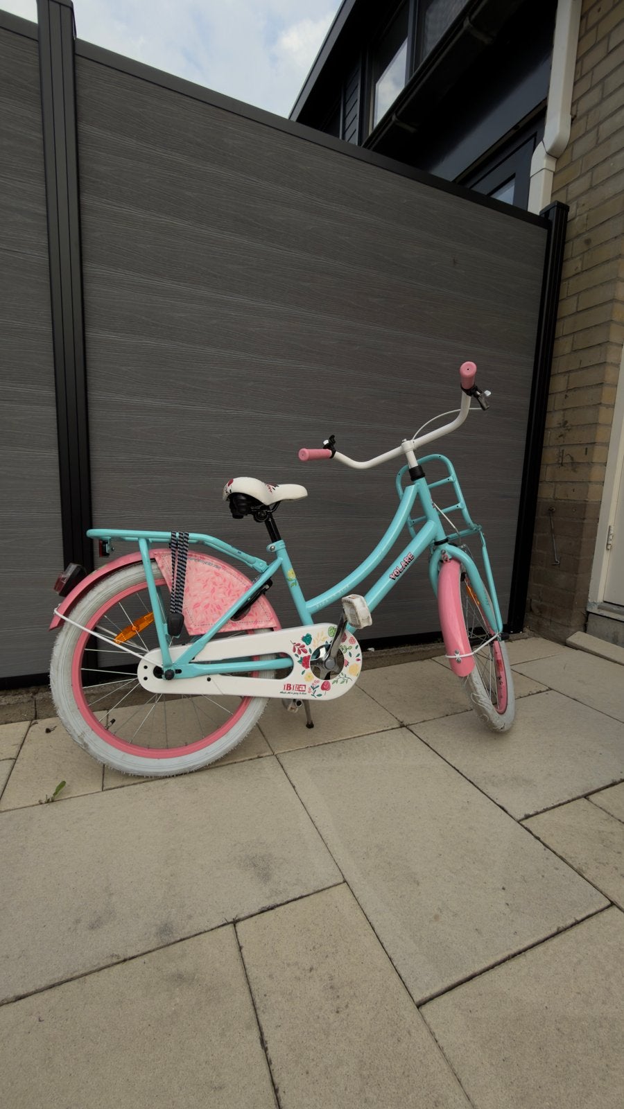 Meisjesfiets 20 inch - Zo goed als nieuw, Fietsen en Brommers, Ophalen, Terugtraprem, 20 inch, Handrem