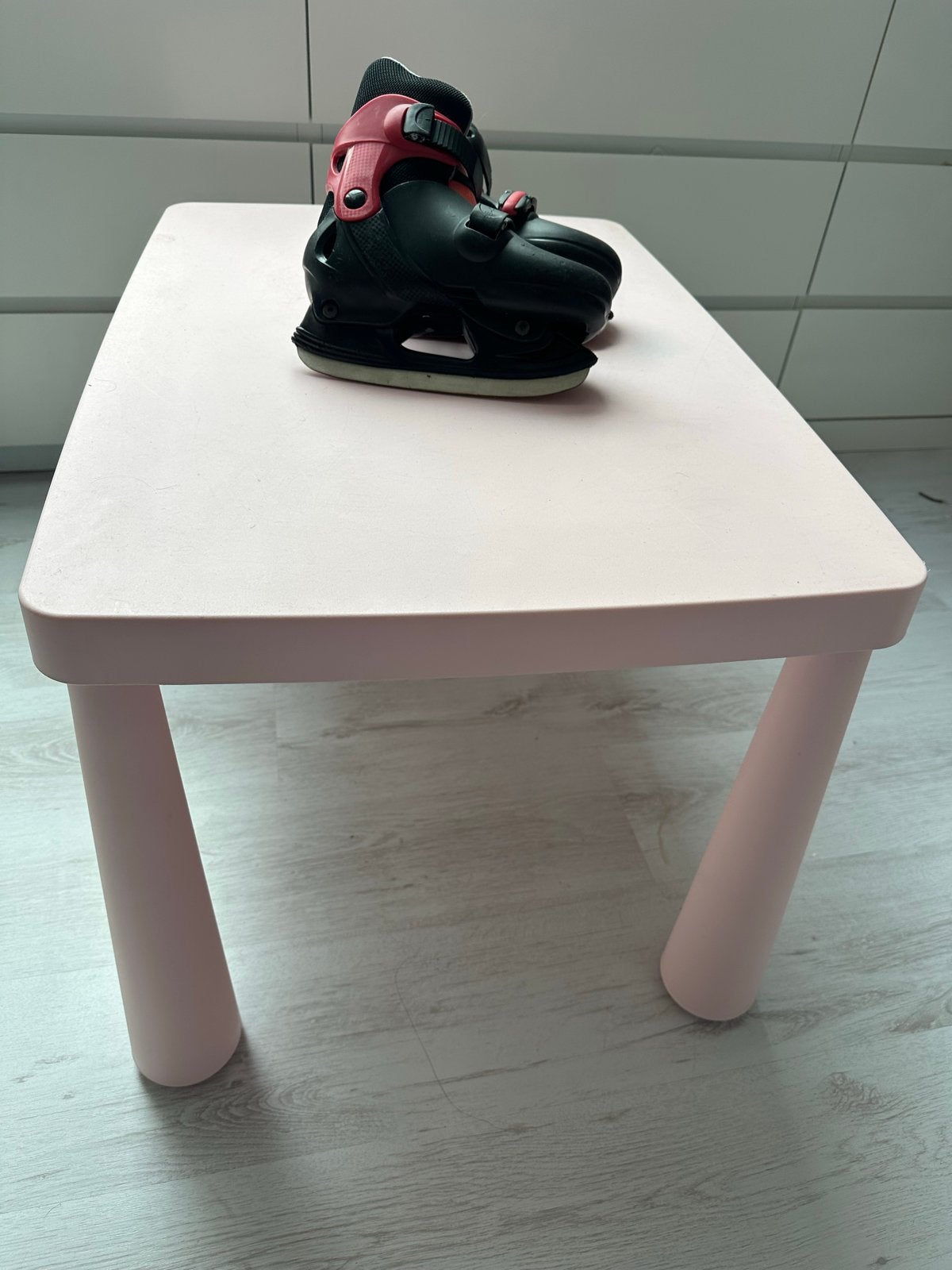 Kindertafel, Sport en Fitness, Schaatsen, Ophalen, Gebruikt, Overige typen, Overige merken