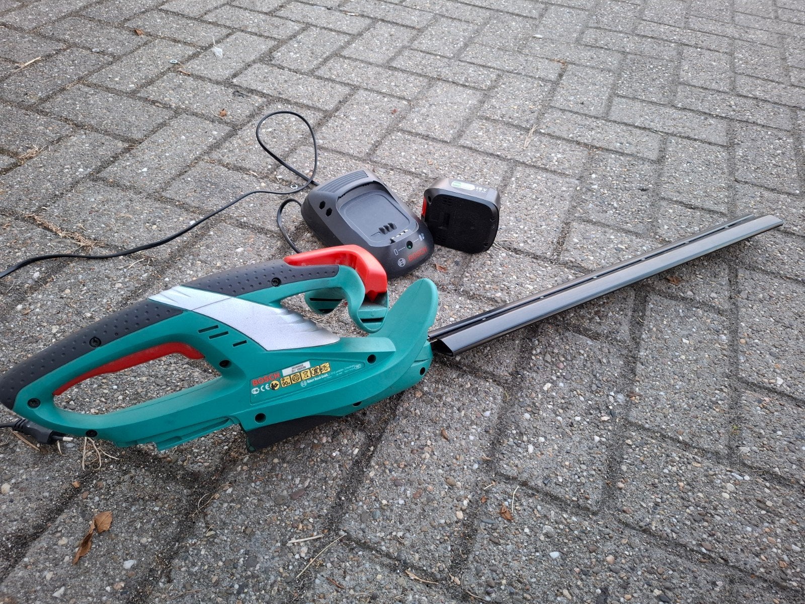Bosch AHS 48 LI Accu Heggenschaar, Ophalen of Verzenden, Gebruikt, Accu, Bosch