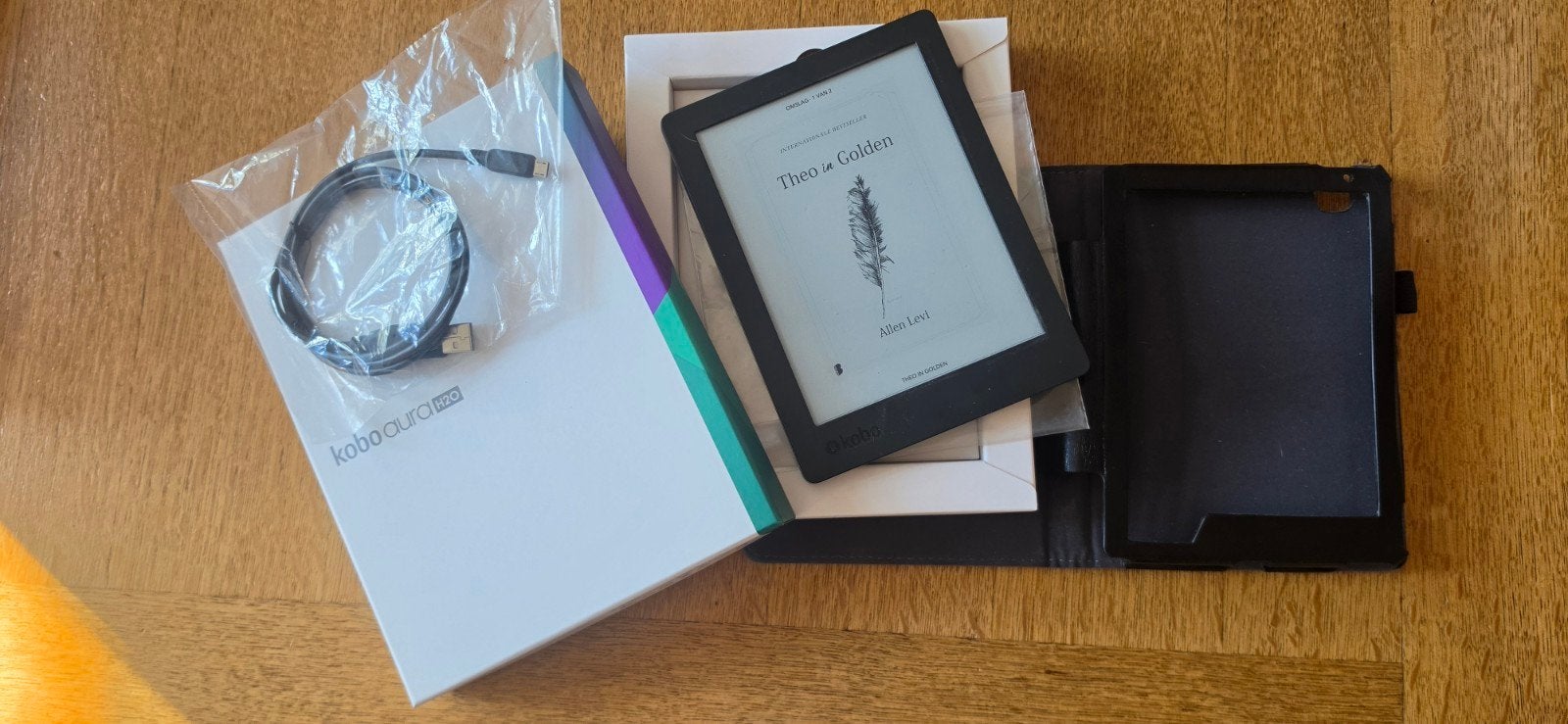 Kobo Aura H2O, ComfortLight PRO, Waterbestendig, Computers en Software, 8 GB, Touchscreen, Ophalen of Verzenden, 7 inch