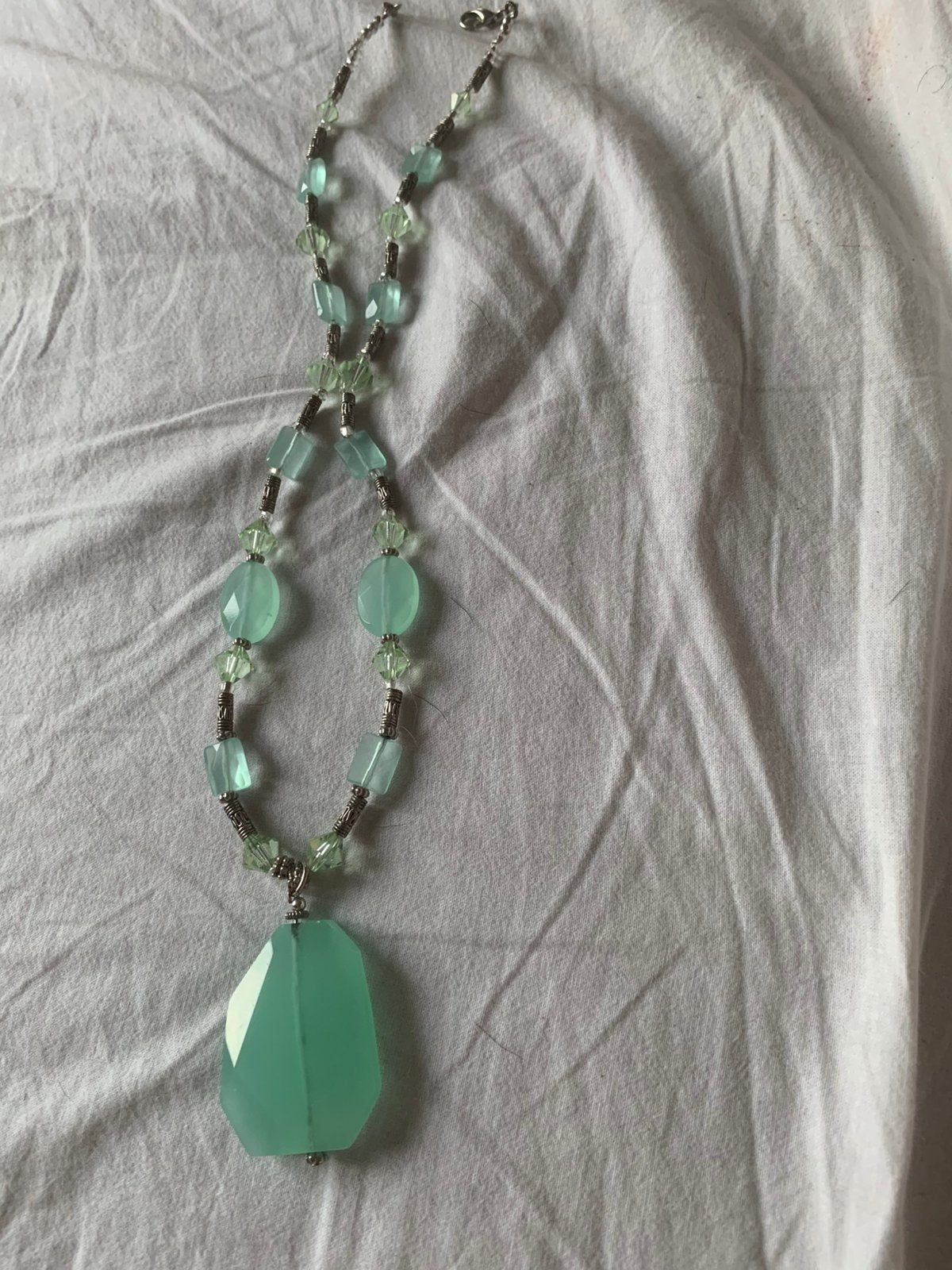 Calcite ketting mintgroen, Ophalen of Verzenden, Zo goed als nieuw, Overige materialen