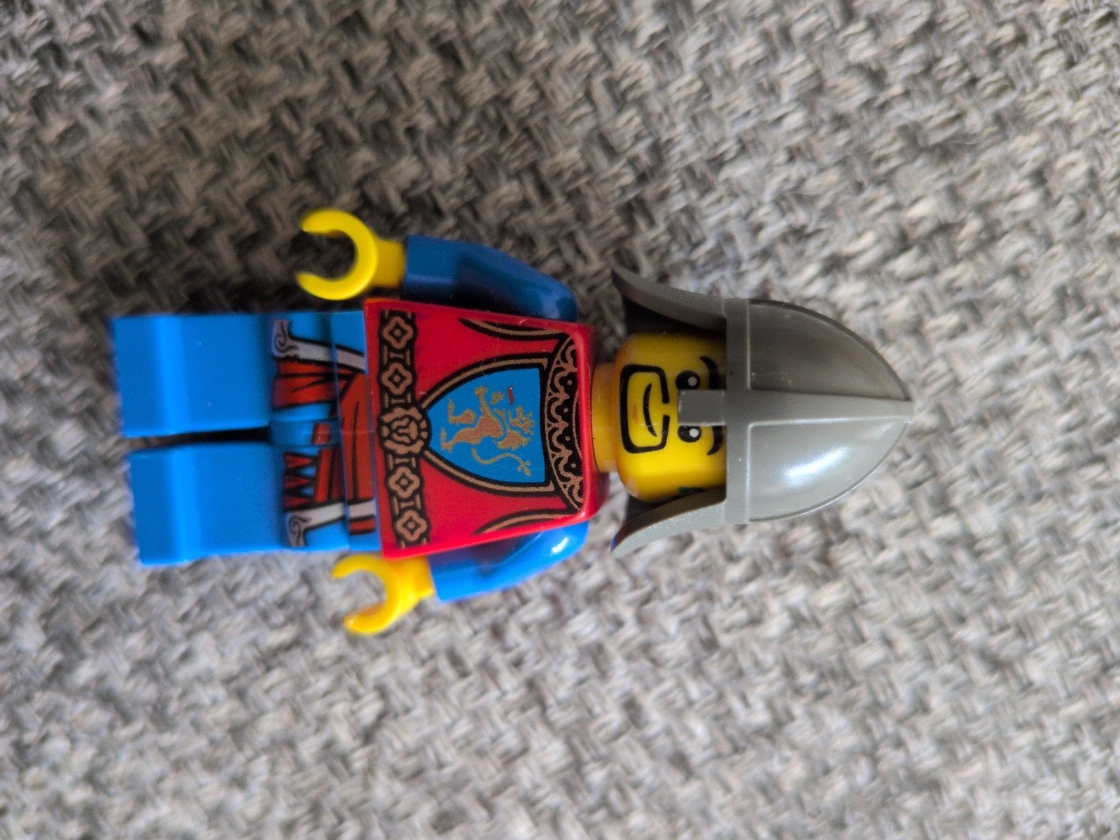 Lego Ridder Minifiguur met Helm en Schild, Ophalen of Verzenden, Gebruikt, Minifiguur, Lego