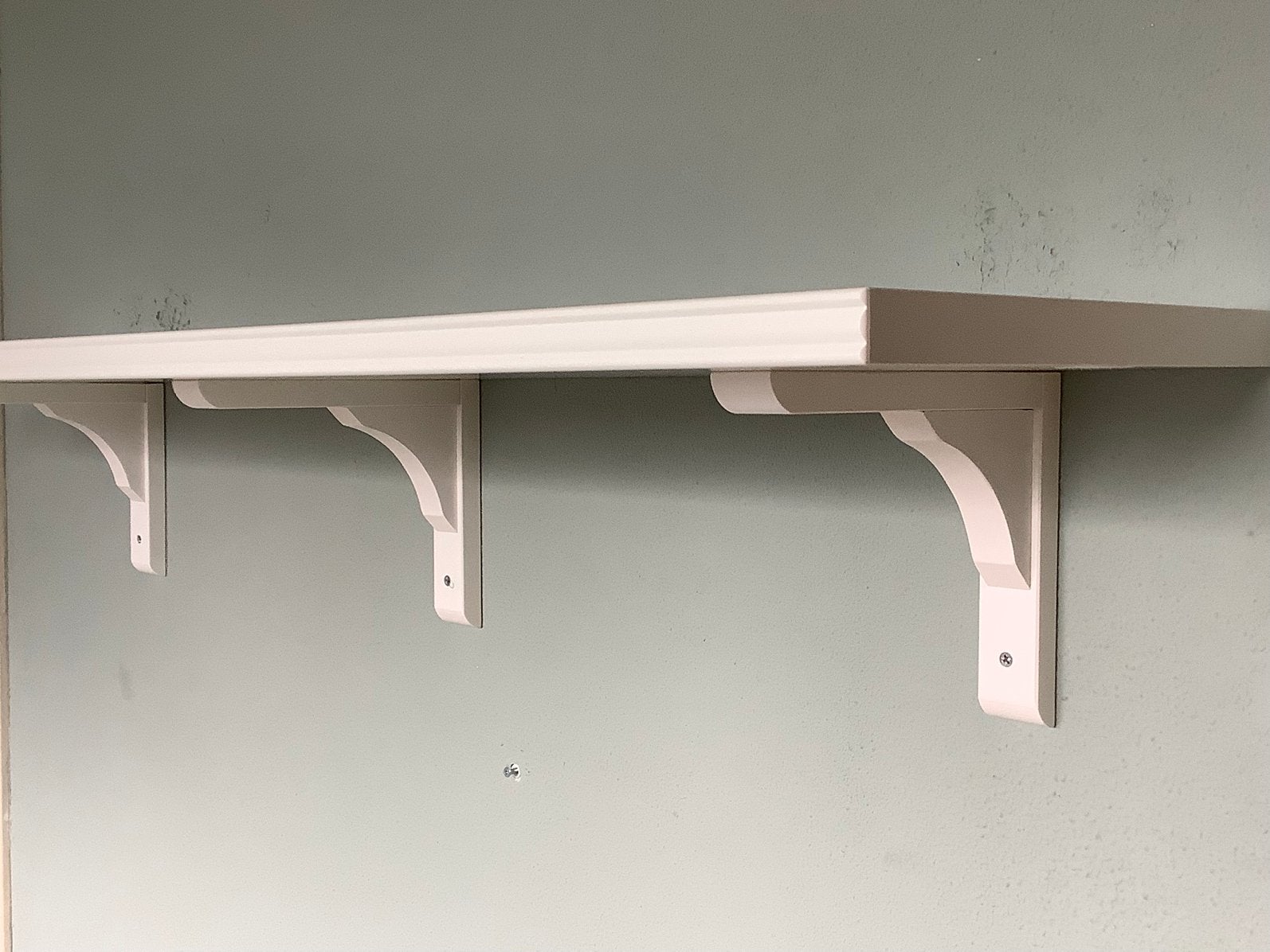 Witte Ikea wandplank 2 stuks, Ophalen, Zo goed als nieuw