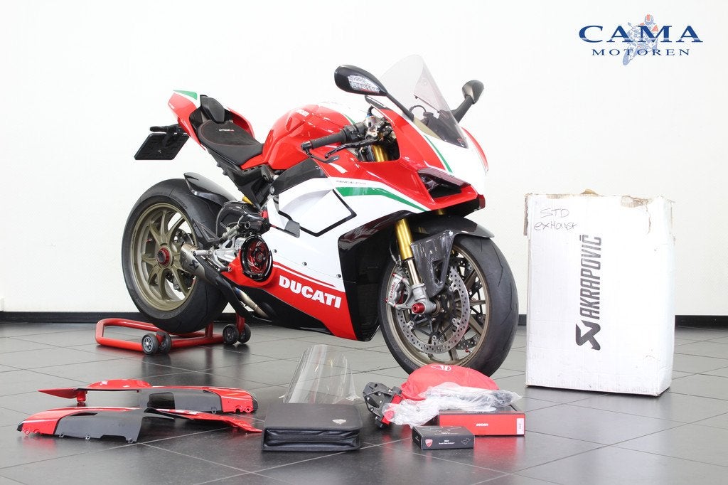 Ducati Panigale V4 Speciale (bj 2018), Motoren, Motoren | Ducati, Super Sport