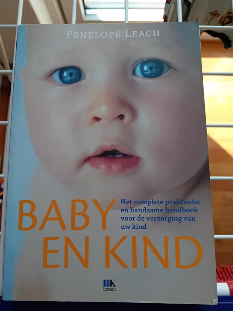 P. Leach - Baby & kind, P. Leach, Zwangerschap en Bevalling, Ophalen of Verzenden, Zo goed als nieuw