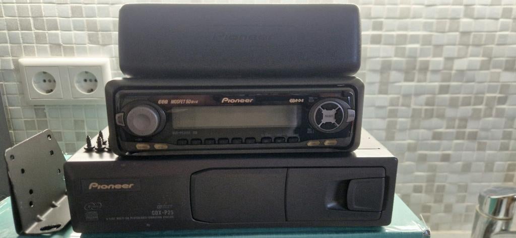 Pioneer DEH-P4300R met cd wisselaar Oldskool Vintage, Ophalen of Verzenden