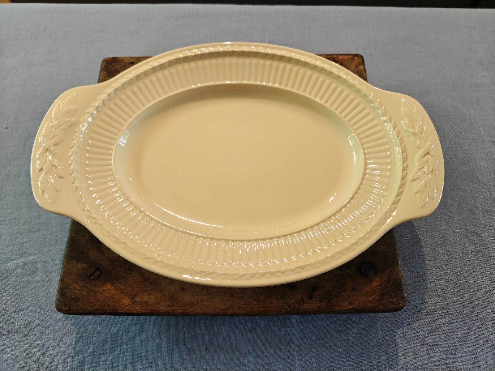 Wedgwood queens ware edme serveerschaal, Huis en Inrichting, Ophalen of Verzenden, Zo goed als nieuw, Aardewerk, Schaal of Schalen