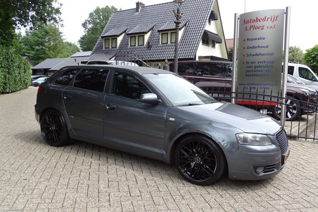 Audi A3 Sportback 1.8 TFSI Attr. PL S-LINE (bj 2007), Auto's, Audi, Voorwielaandrijving, Gebruikt, Zwart, 4 cilinders