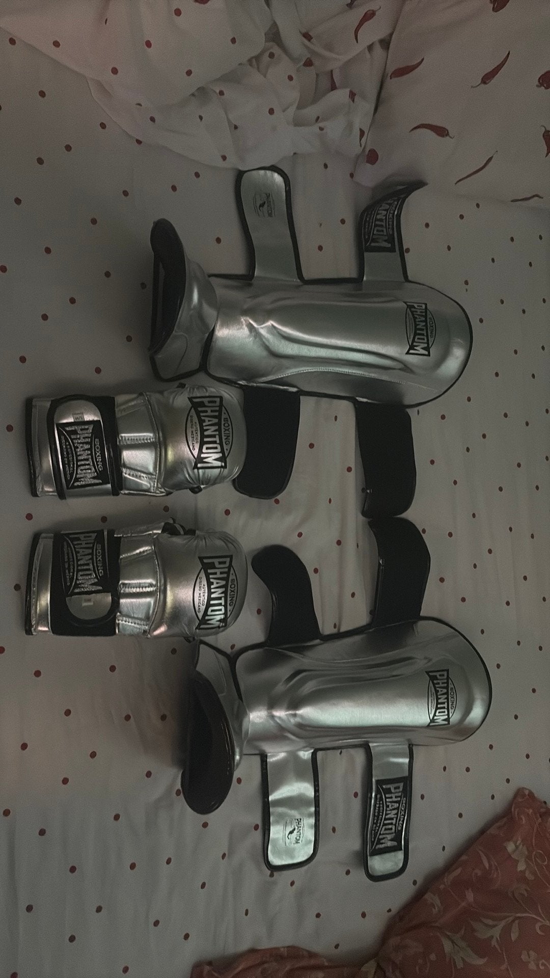 MMA scheenbeschermers en handschoenen maar S/M, Ophalen of Verzenden, Zo goed als nieuw, Overige