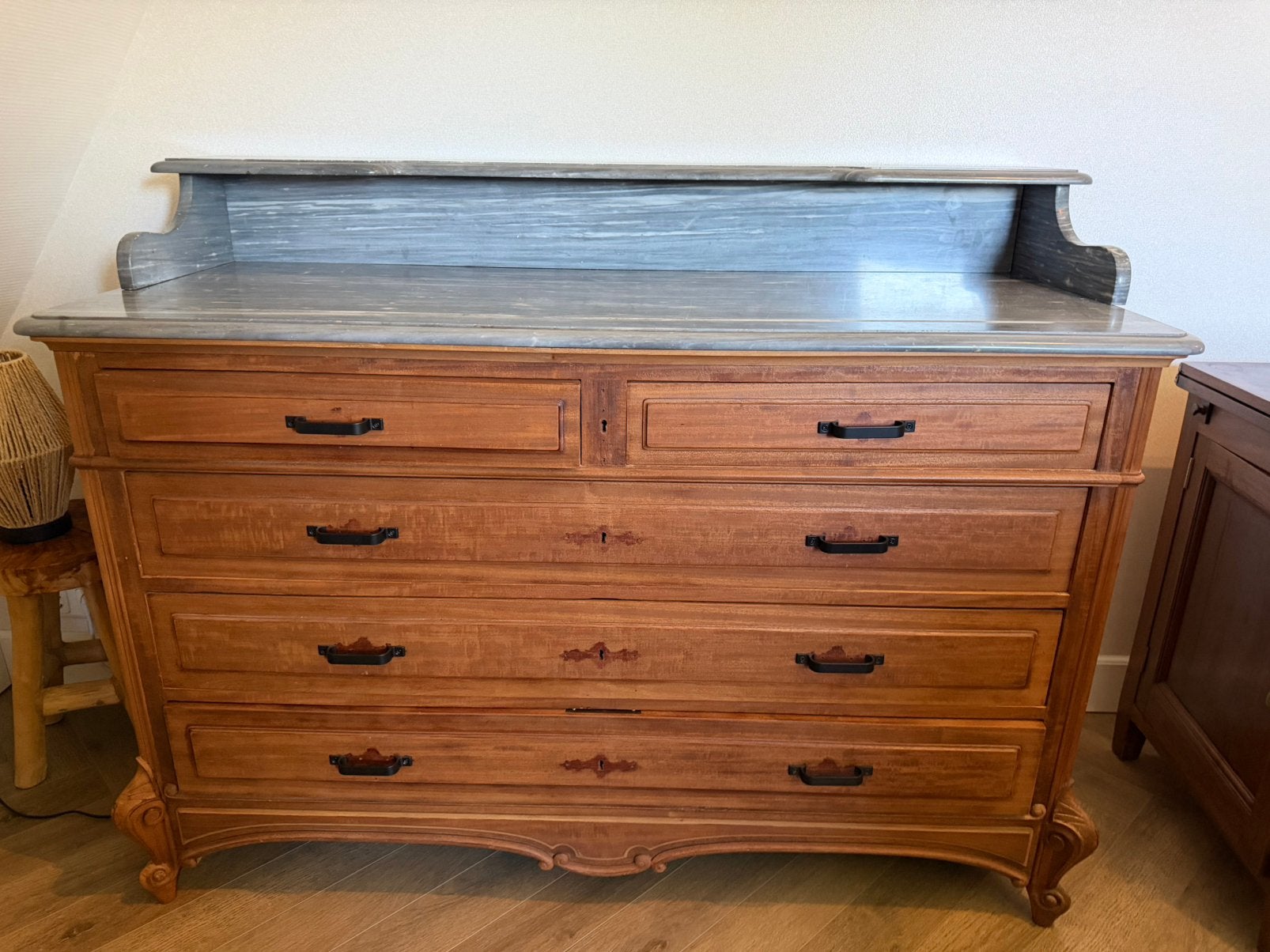 Dressoir met grijs marmeren blad, Ophalen, Gebruikt, 100 tot 150 cm, Met lade(s)