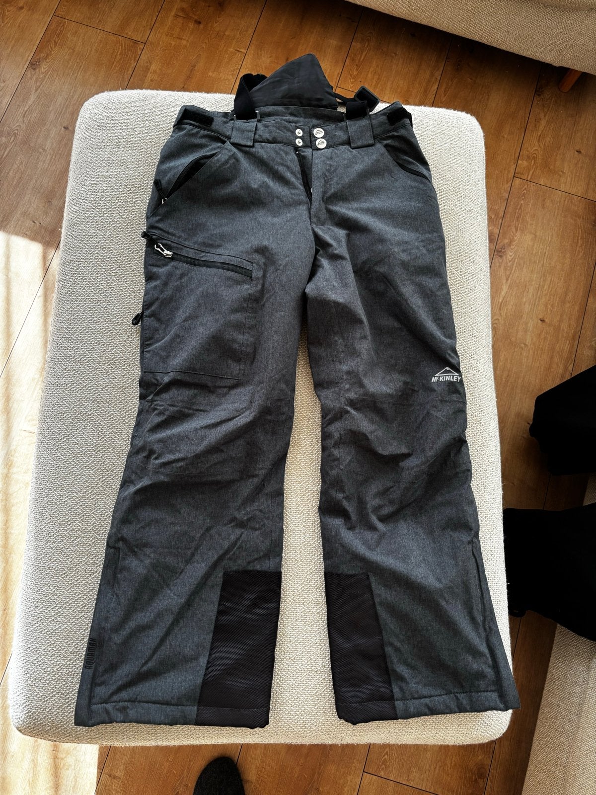 McKinley Kinder skibroek maat 12 (152) - Grijs, Ophalen of Verzenden, Zo goed als nieuw, Jongen of Meisje