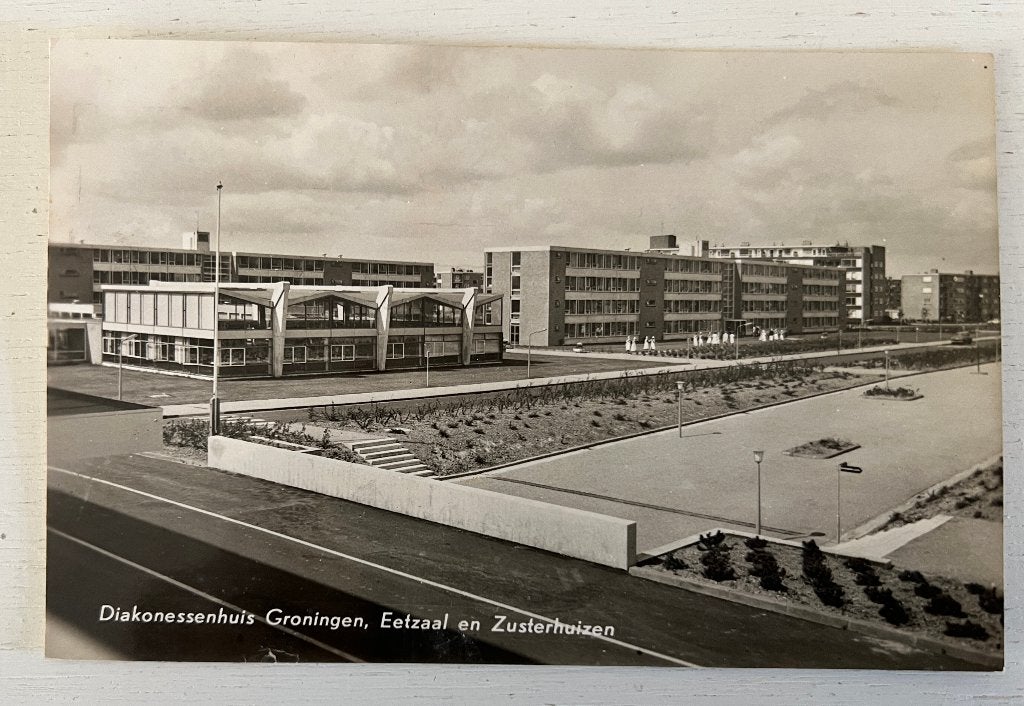 Oude Ansichtkaart  - Groningen - Diakonessenhuis Groningen, Ophalen of Verzenden, 1960 tot 1980, Gelopen, Groningen