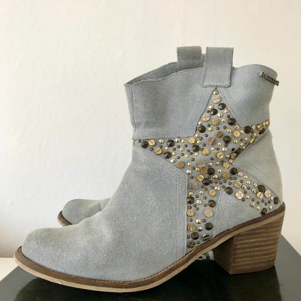 Lichtblauwe suède cowboy boots studs ster 40 enkellaarsjes, Kleding | Dames, Schoenen, Blauw, Lage of Enkellaarzen, Ophalen of Verzenden