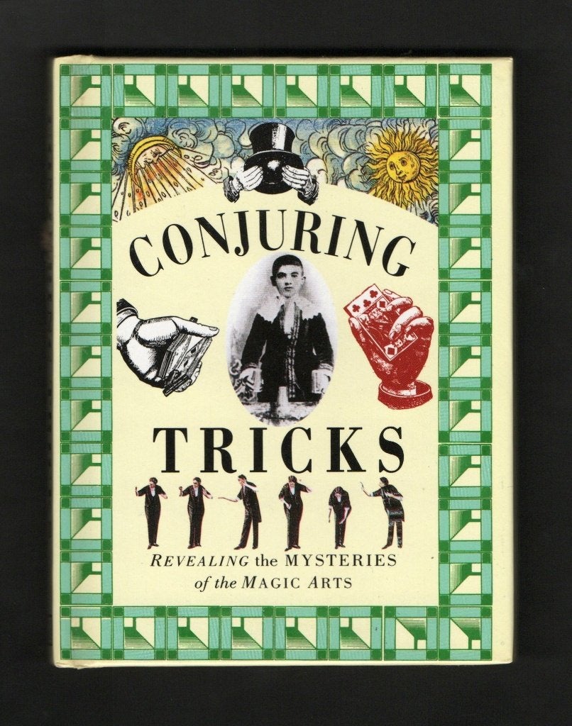 Goochelboek Conjuring Tricks Revealing Mysteries Magic Arts., Ophalen of Verzenden, Zo goed als nieuw