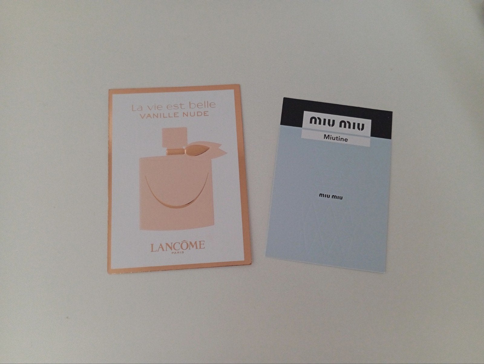 Nieuw La Vie Est Belle Vanille Nude & Miu Miu Parfum Card, Ophalen of Verzenden, Nieuw