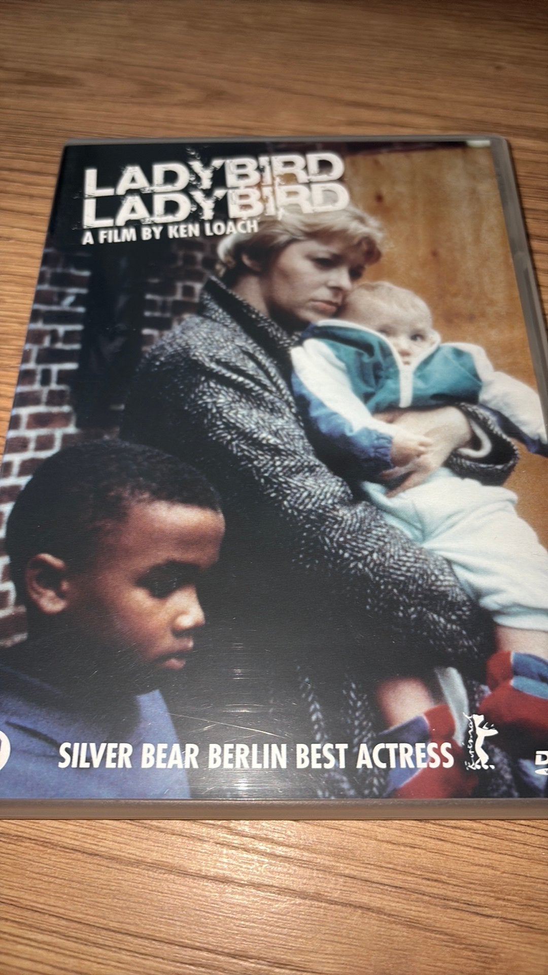 Ladybird, Ladybird uit 1994 van Ken Loach met Ray Winstone., Vanaf 16 jaar, Ophalen of Verzenden, Zo goed als nieuw, Overige gebieden