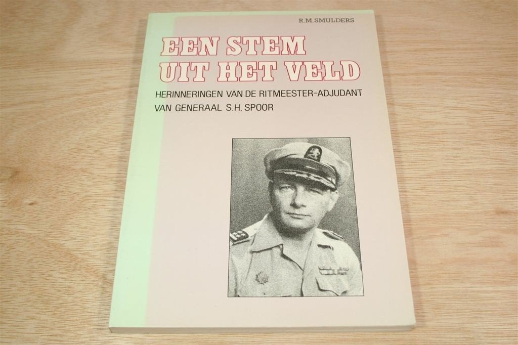 Een Stem uit het Veld — Herinneringen Ned. Indië \'46-\'49, Ophalen of Verzenden, Zo goed als nieuw