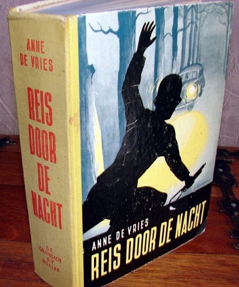 REIS DOOR DE NACHT OMNIBUS IN 4 DELEN ANNE DE VRIES 2eWO, Ophalen of Verzenden, Gelezen, Anne de Vries, Drenthe