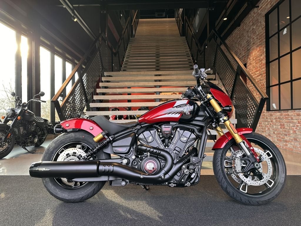 Indian Motorcycle Scout 101 - Maroon Metallic, Indian Motorcycle, Chopper, Bedrijf, Meer dan 35 kW