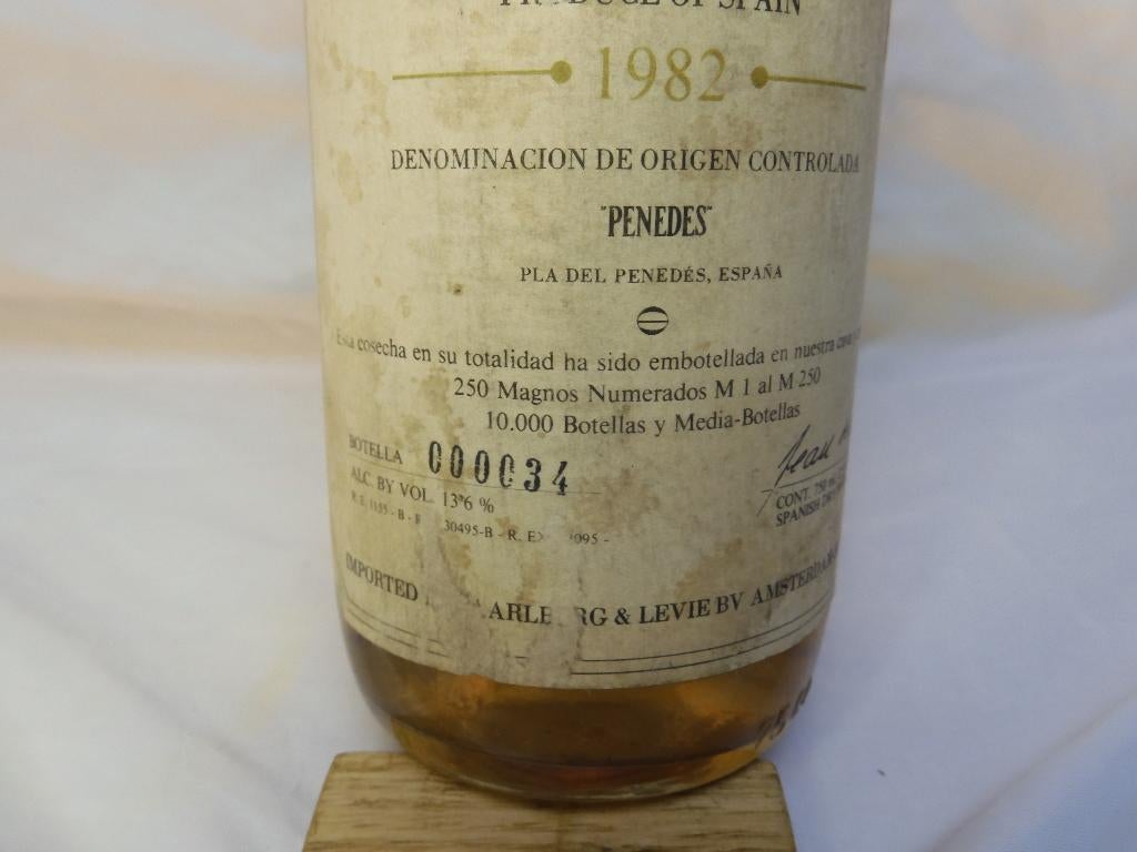 WIJN  JEAN LEON  CHARDONNAY 1982, Overige gebieden, Overige typen, Ophalen of Verzenden, Zo goed als nieuw
