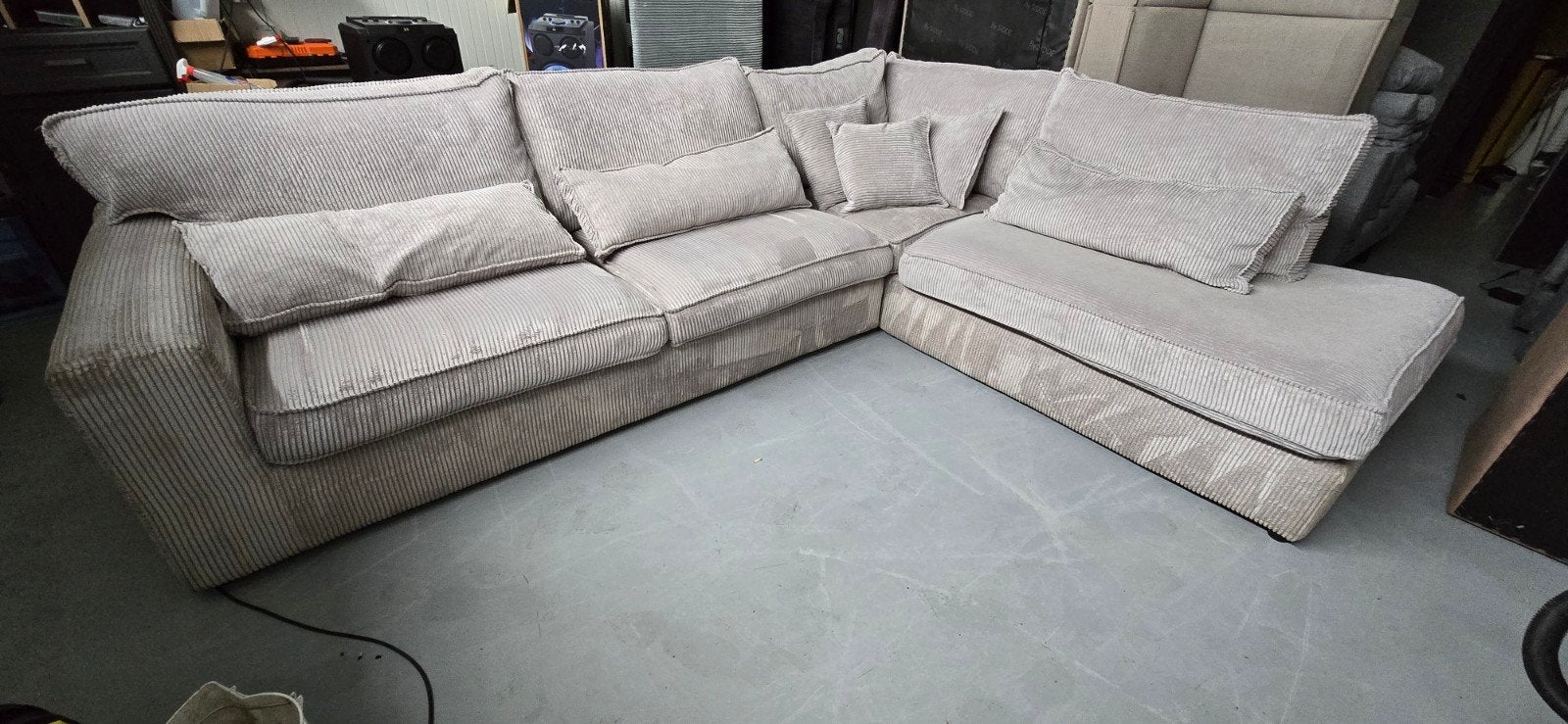 Inhouse Famanti Ribstof Hoekbank XXL - Comfortabel & Ruim, Gebruikt, Inhouse, Hoekbank, 300 cm of meer