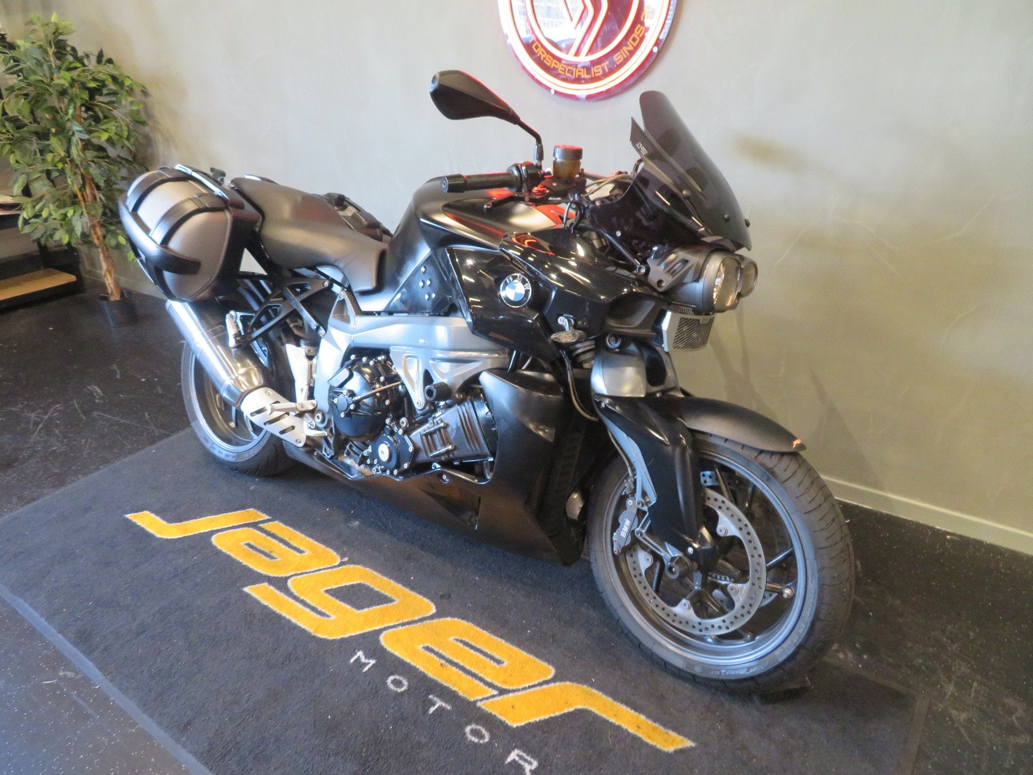 BMW K 1300 R (bj 2011), Motoren, Motoren | BMW, Bedrijf, Sport