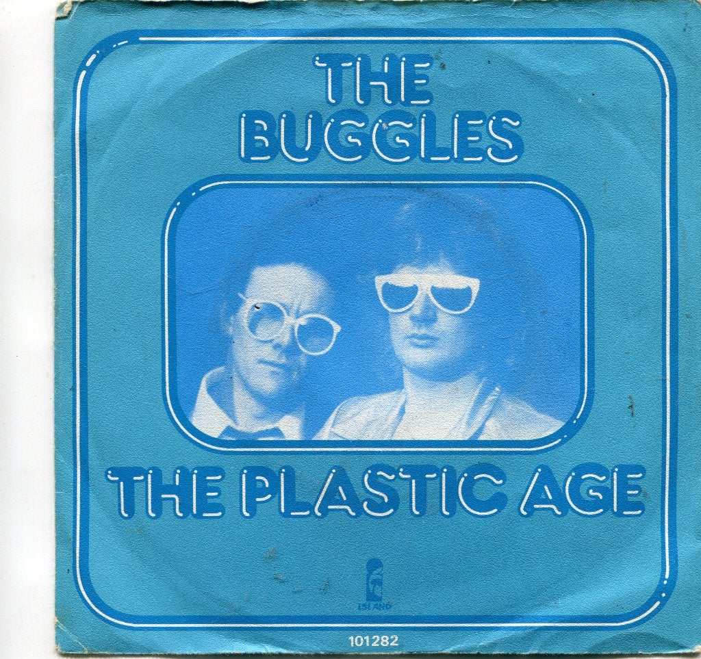 THE BUGGLES  -  The plastic age, Fotohoes, Ophalen of Verzenden, Gebruikt, Pop