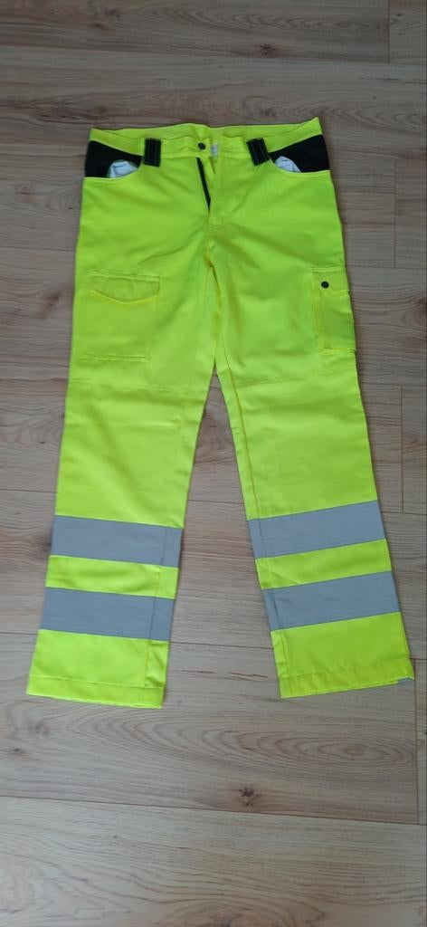 Verkeersregelaars broek, Ophalen, Zo goed als nieuw