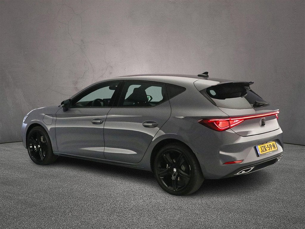 SEAT Leon FR Business 1.5 TSI eHybrid 204pk DSG Automaat Ada, 1498 cc, 4 cilinders, 26 kWh, Bedrijf