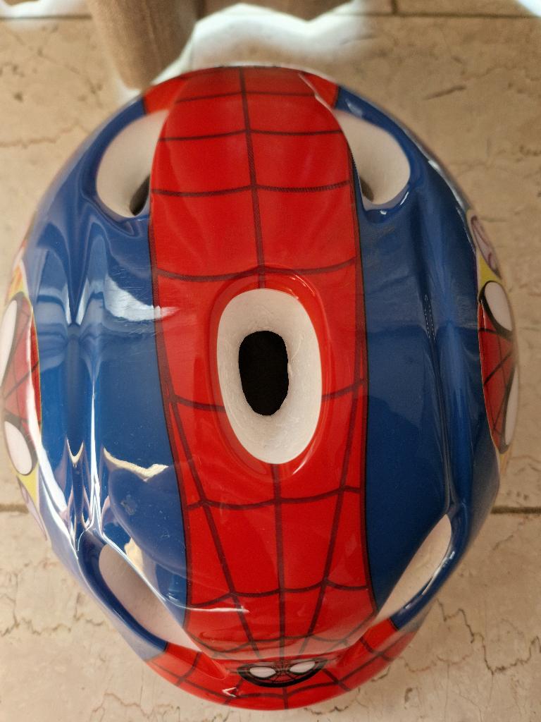 Fietshelm, Overige maten, Ophalen of Verzenden, Zo goed als nieuw, Spidey
