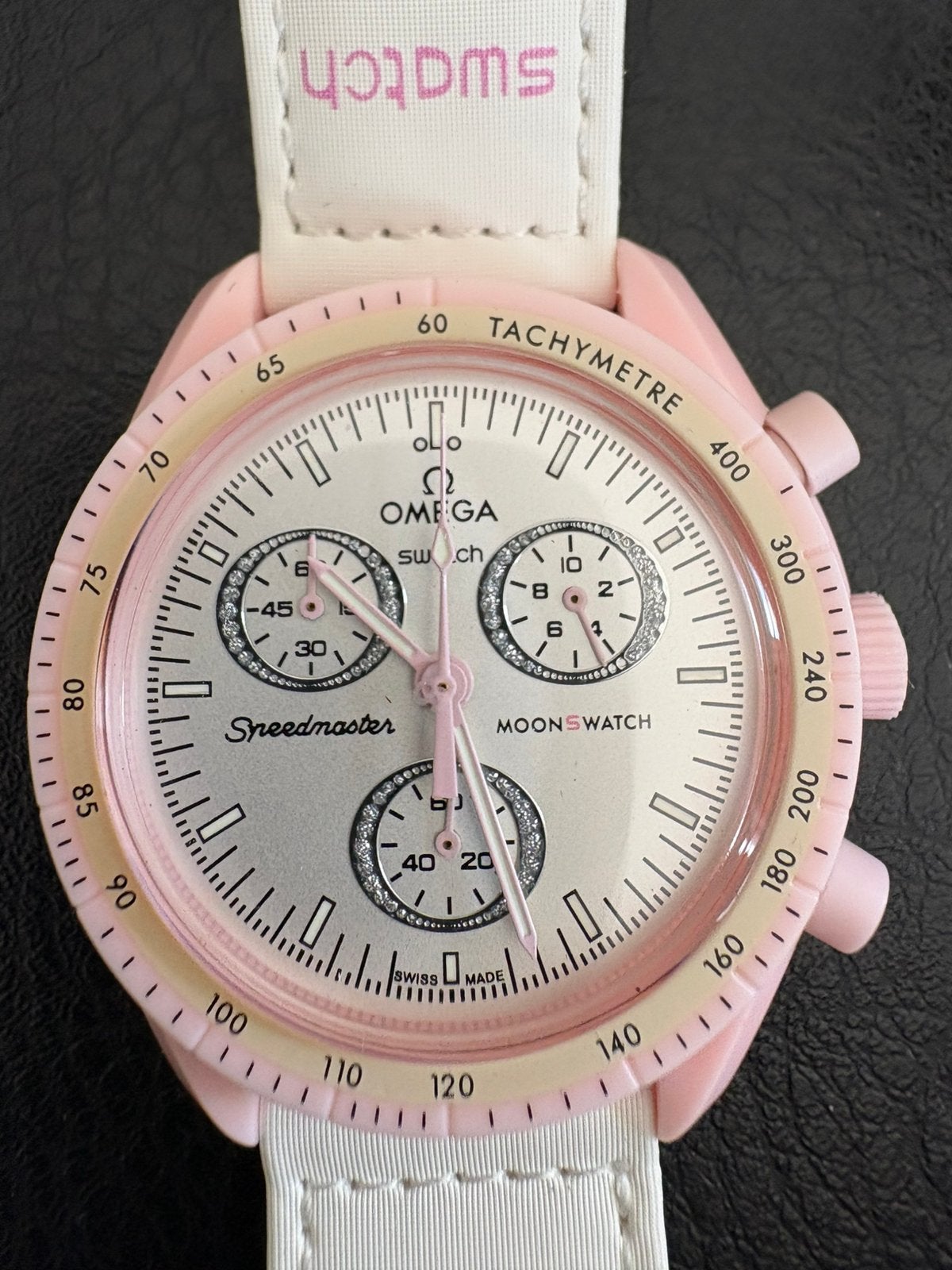 Swatch x Omega Bioceramic Moonswatch Mission to Venus, Sieraden, Tassen en Uiterlijk, Horloges | Dames, Kunststof, Polshorloge