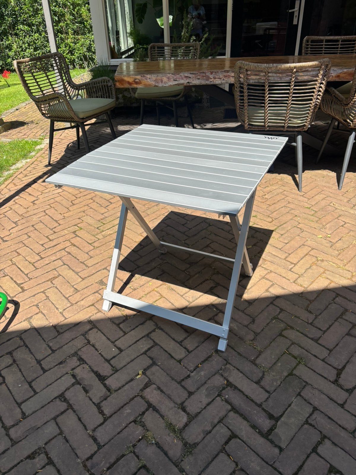 Campingtafel, Caravans en Kamperen, Ophalen, Zo goed als nieuw, Campingtafel