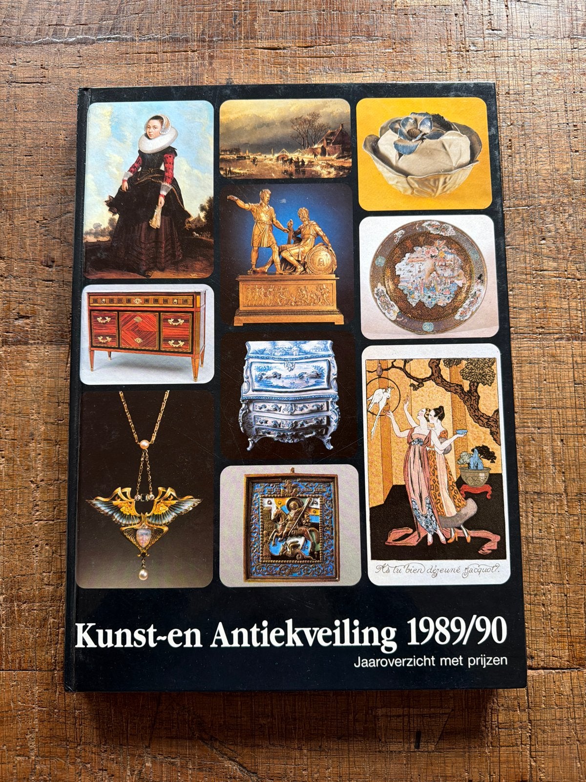 Kunst- en Antiekveiling 1989/90 Jaaroverzicht met prijzen, Ophalen of Verzenden, Gelezen, Overige onderwerpen