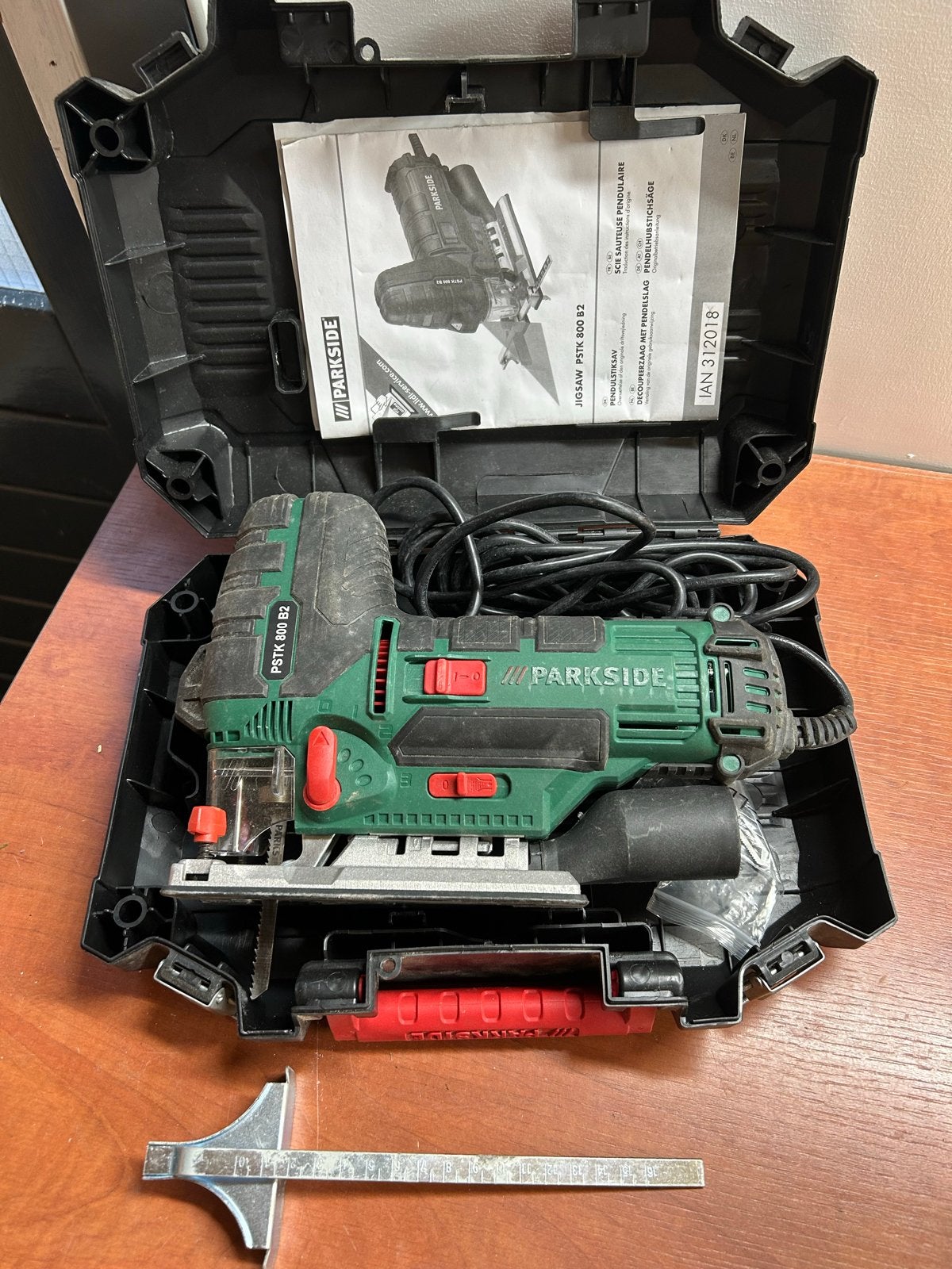 Parkside Decoupeerzaag PSTK 800 B2 met pendelslag, Ophalen, Gebruikt, Decoupeerzaag, 600 tot 1200 watt