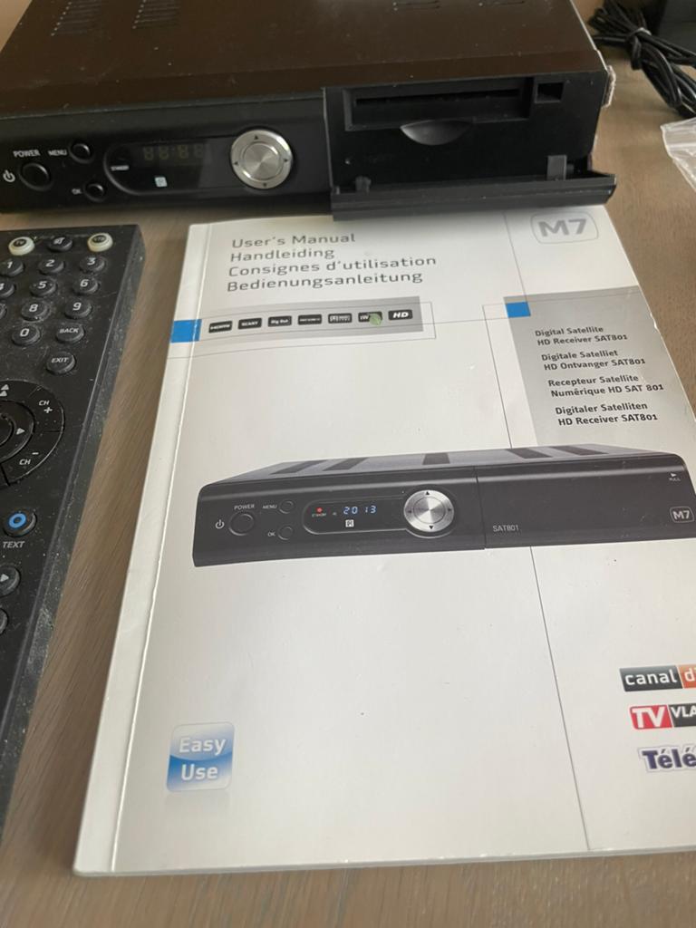 Canal digitaal M7 SAT 801satelliet ontvanger, Audio, Tv en Foto, Schotelantennes, Ophalen of Verzenden, Gebruikt, Overige merken