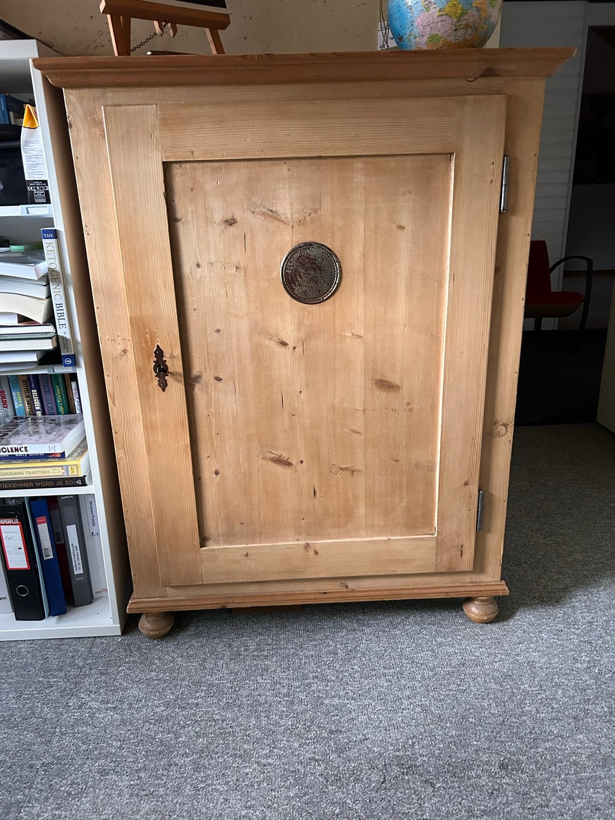 Antieke kast, Ophalen