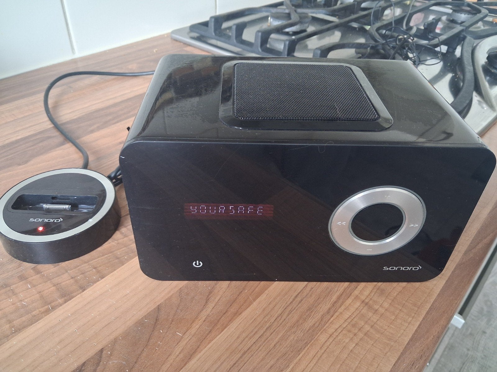 Sonoro iElements AU-4501 Hifi-systeem met iPod dock, Ophalen