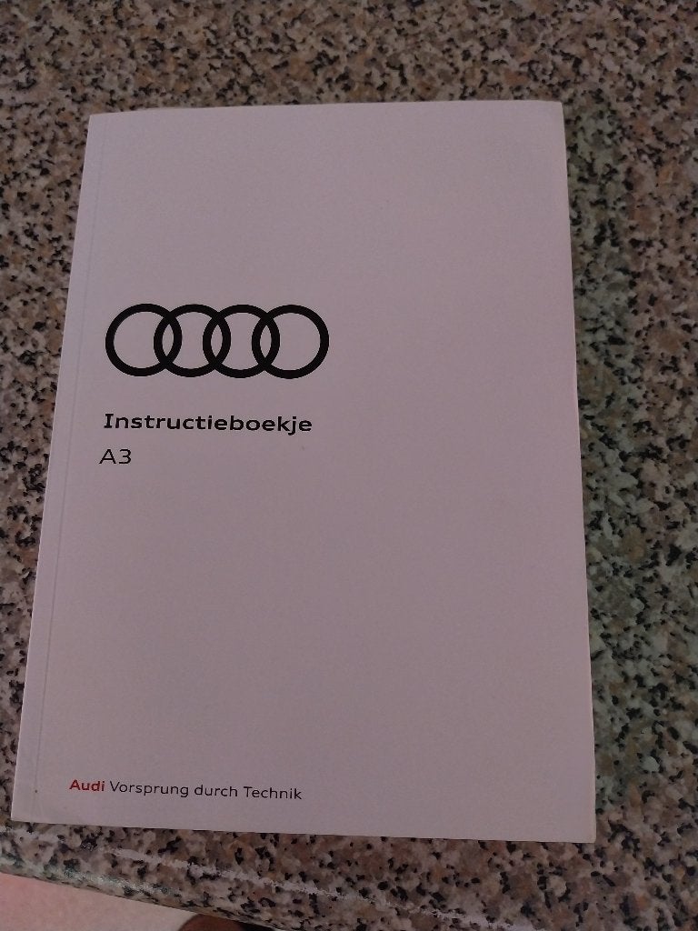 Instructie boekje  Audi A3 .2018, Ophalen of Verzenden