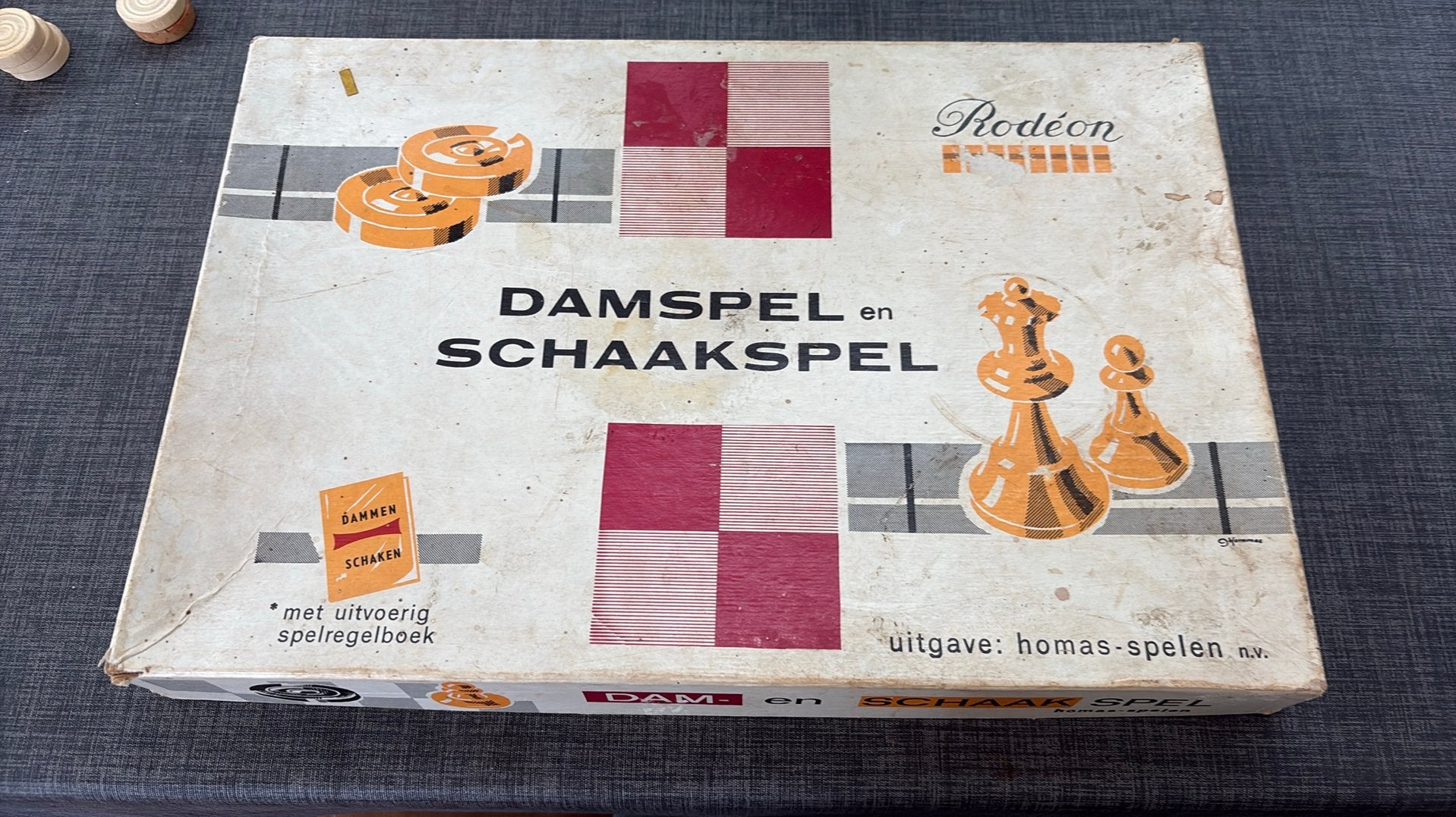 DAM/SCHAAK SPEL VINTAGE IN DOOS, Ophalen of Verzenden, Zo goed als nieuw