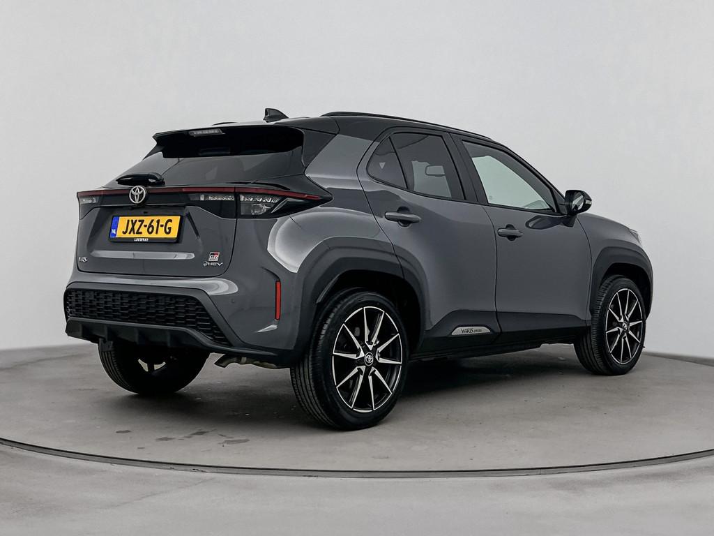 Toyota Yaris Cross 1.5 Hybrid 130 GR SPORT (bj 2026), Auto's, Toyota, 12 maanden, Bedrijf, Hybride Elektrisch/Benzine, 3 cilinders