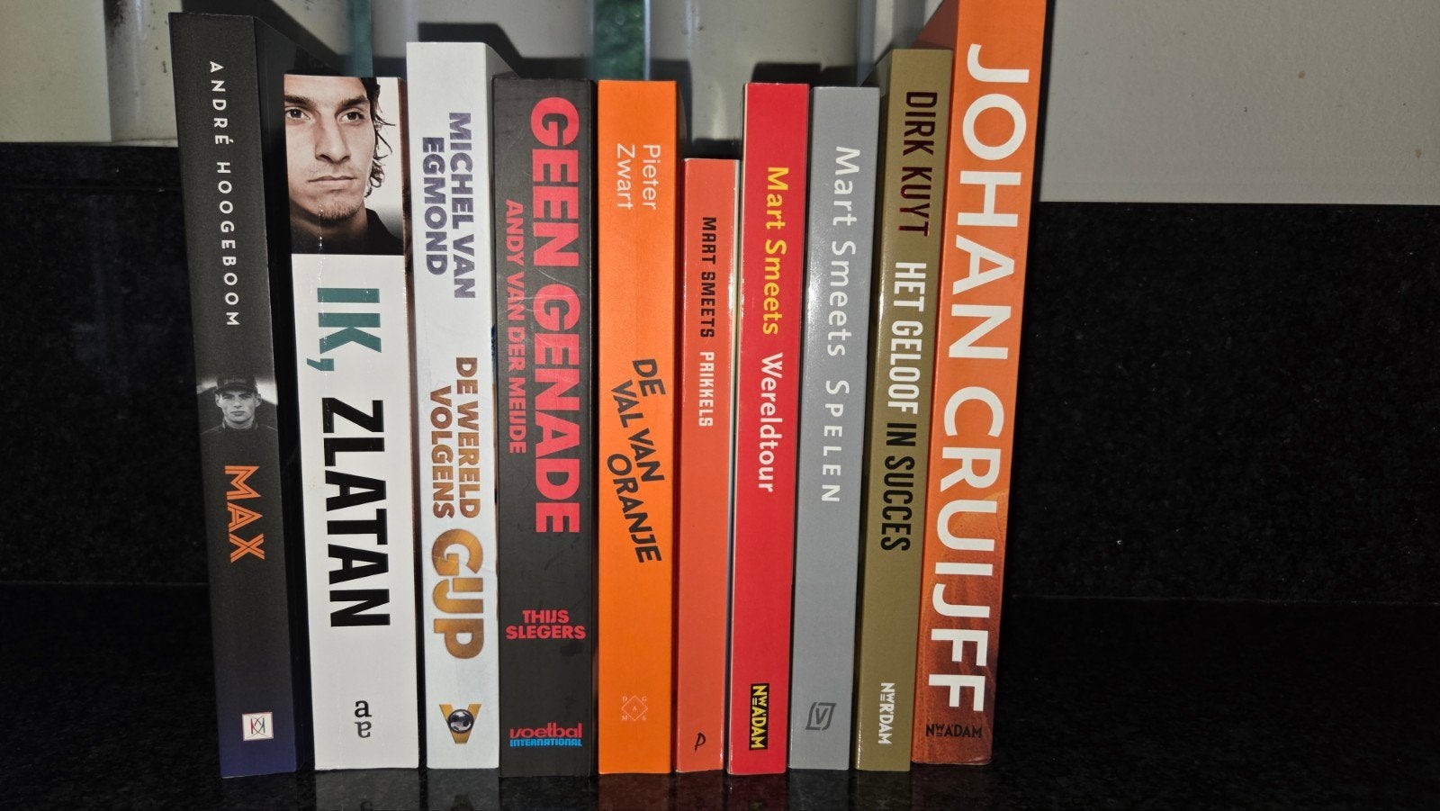 10 boeken over sport en sporters, zie omschrijving, Ophalen of Verzenden, Zo goed als nieuw, Balsport