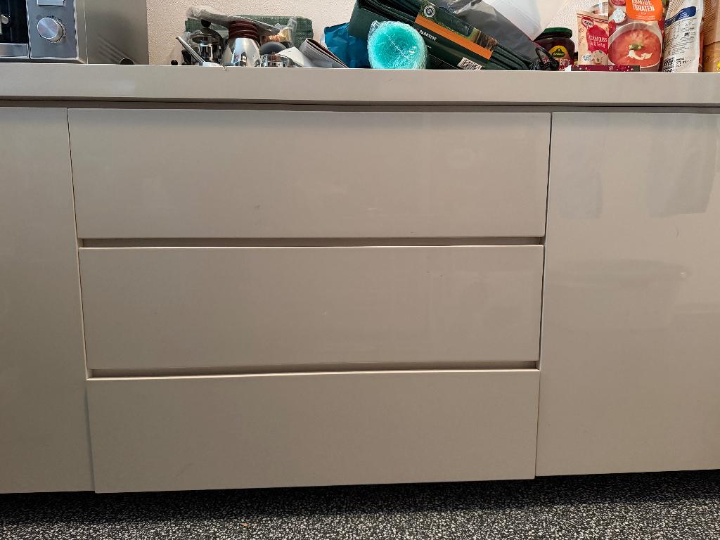 dressoir, Ophalen, Overige materialen, Wit hoogglans, Gebruikt